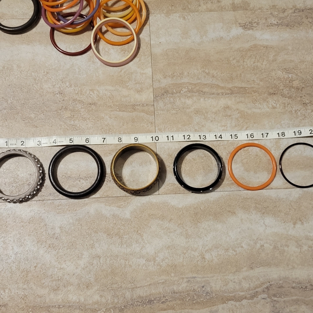 Bracelets - Picture 7 of 7